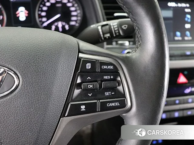 Hyundai Avante AD 2018 Белый из Кореи, фото 2