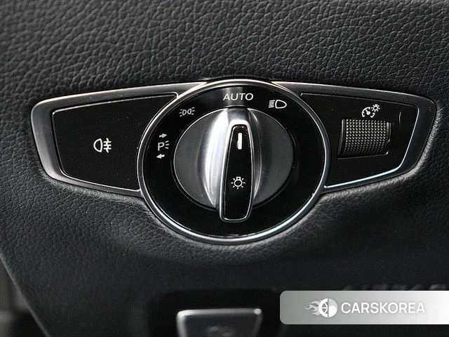 Mercedes-Benz E-Class W213 2020 Черный из Кореи, фото 2