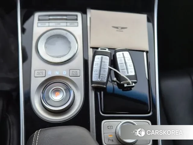 Genesis GV80 2022 Серебристо-серый из Кореи, фото 2
