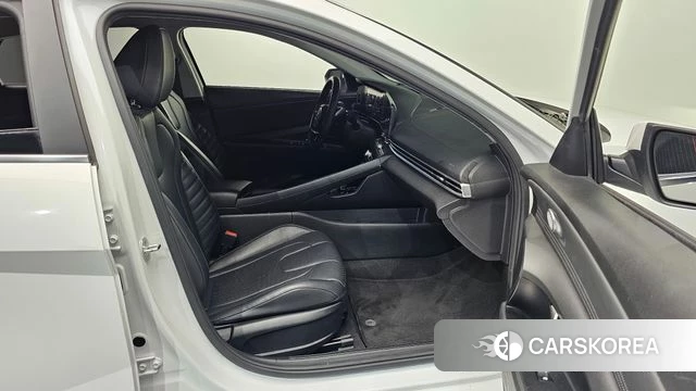 Hyundai Avante (CN7) 2021 Белый из Кореи, фото 2