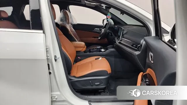 Kia Sportage 5th Generation 2022 Белый из Кореи, фото 2