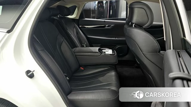Genesis G80 (RG3) 2022 Белый из Кореи, фото 2