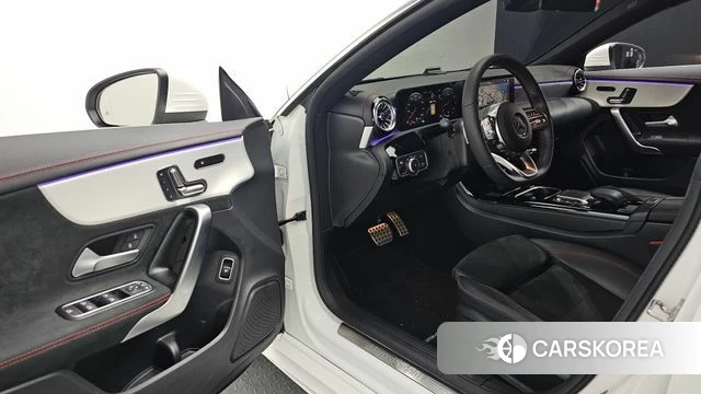Mercedes-Benz CLA-Class C118 2023 Белый из Кореи, фото 2