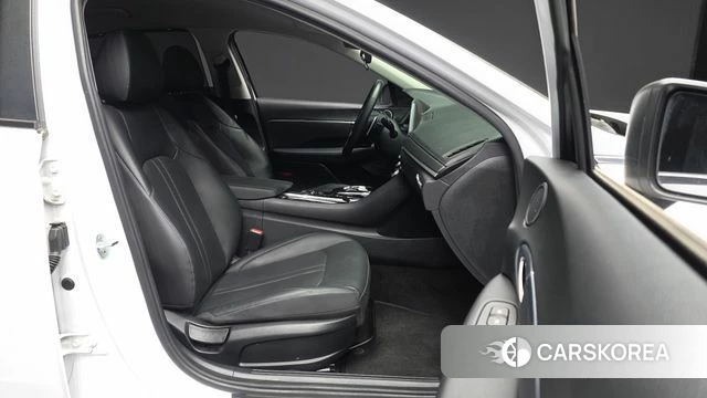 Hyundai Sonata (DN8) 2019 Белый из Кореи, фото 2