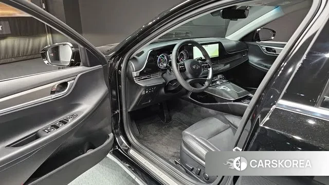 Hyundai The New Grandeur IG Hybrid 2021 Черный из Кореи, фото 2