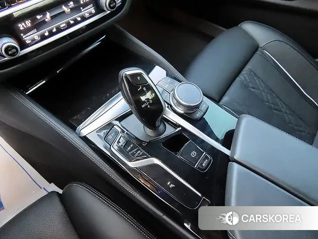 BMW 5 Series (G30) 2020 Синий из Кореи, фото 2