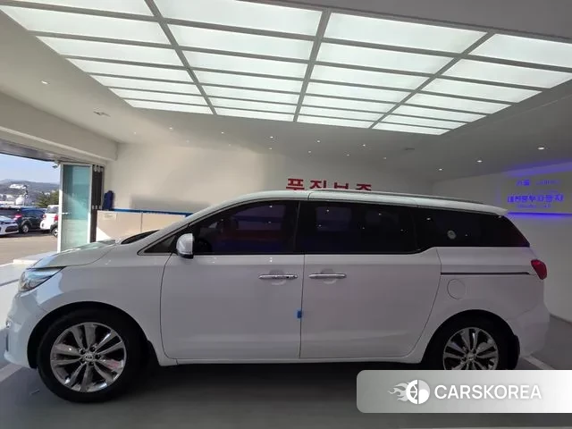 Kia All New Carnival 2018 Белый из Кореи, фото 2