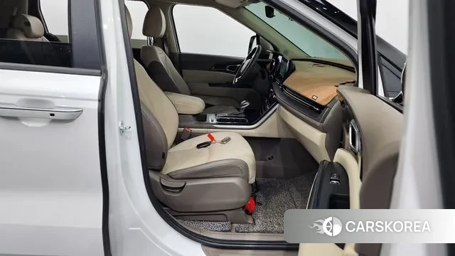 Kia Carnival 4th generation 2022 Белый из Кореи, фото 2