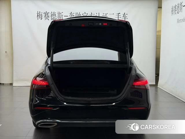 Mercedes-Benz E-class 2023 Черный из Китая, фото 2
