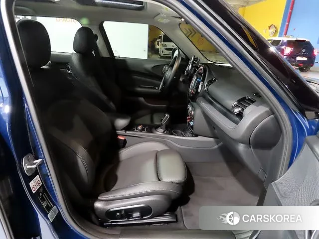 Mini Cooper D Clubman 2019 Синий из Кореи, фото 2