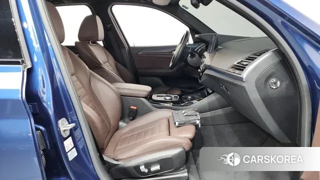 BMW iX3 2023 Синий из Кореи, фото 2