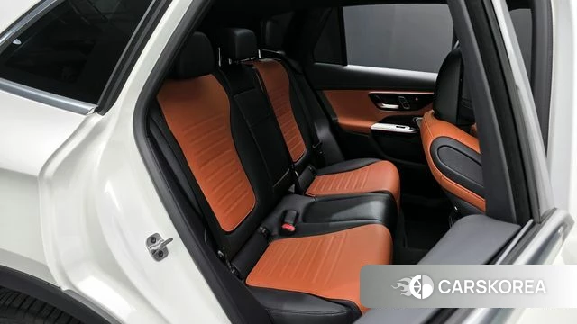 Mercedes-Benz GLC-Class X254 2025 Белый из Кореи, фото 2