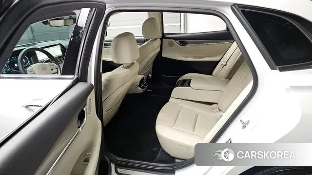 Hyundai The New Grandeur IG Hybrid 2022 Белый из Кореи, фото 2