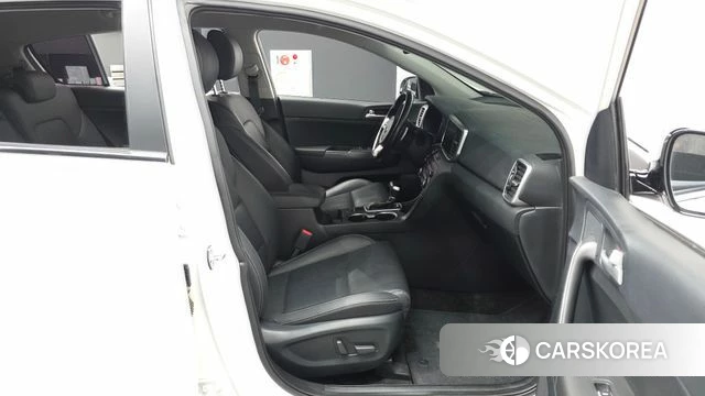 Kia Sportage The Bold 2021 Белый из Кореи, фото 2