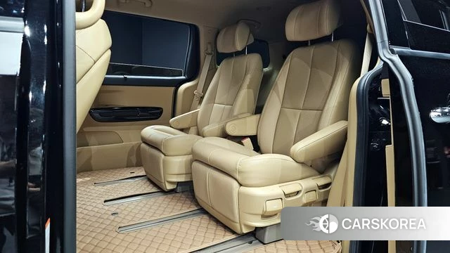 Kia The New Carnival 2018 Черный из Кореи, фото 2