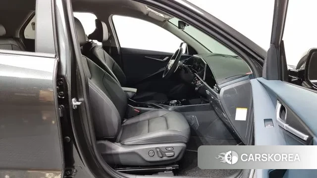 Kia Di Ol Nu Niro 2025 Серый из Кореи, фото 2