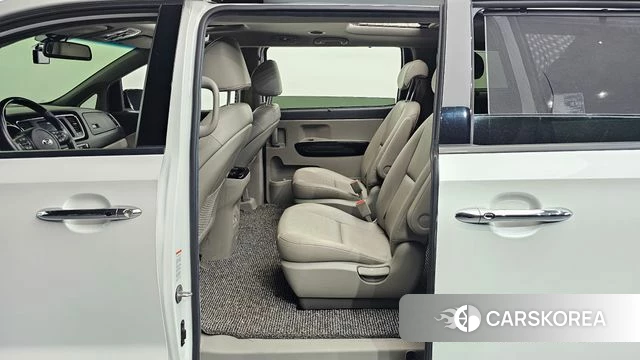 Kia The New Carnival 2020 Белый из Кореи, фото 2