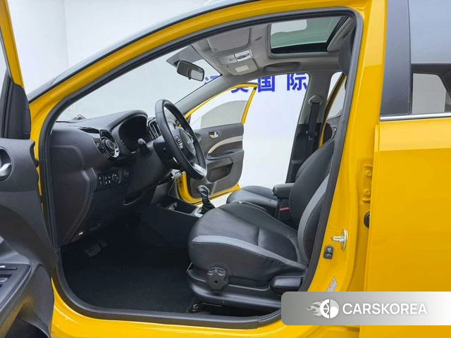 Kia Yi Ran 2021 Желтый из Китая, фото 2