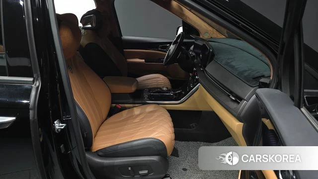 Kia Carnival 4th generation 2022 Черный из Кореи, фото 2