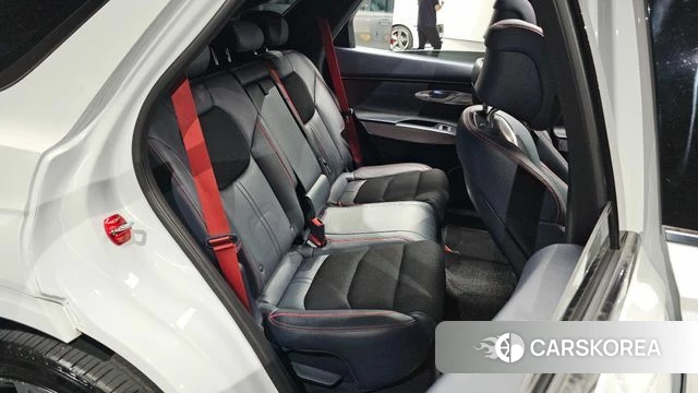 Genesis GV70 2021 Белый из Кореи, фото 2