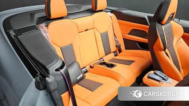 BMW M4 (G82) 2022 Светло-серебряный цвет из Кореи, фото 2