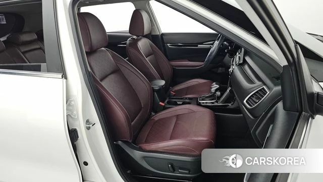 Kia Seltos 2022 Белый из Кореи, фото 2