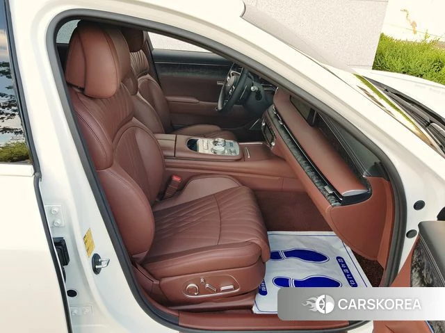 Genesis G90 (RS4) 2023 Белый из Кореи, фото 2