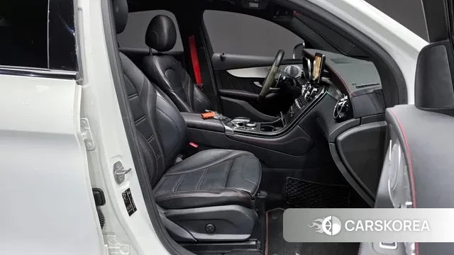 Mercedes-Benz GLC-Class X253 2018 Белый из Кореи, фото 2