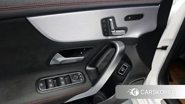 Mercedes-Benz CLA-Class C118 2020 Белый из Кореи, фото 2