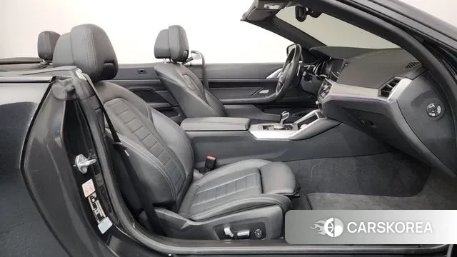 BMW 4 Series (G22) 2022 Черный из Кореи, фото 2