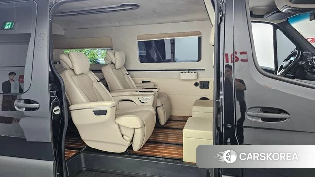 Mercedes-Benz Sprinter 2021 Черный из Кореи, фото 2