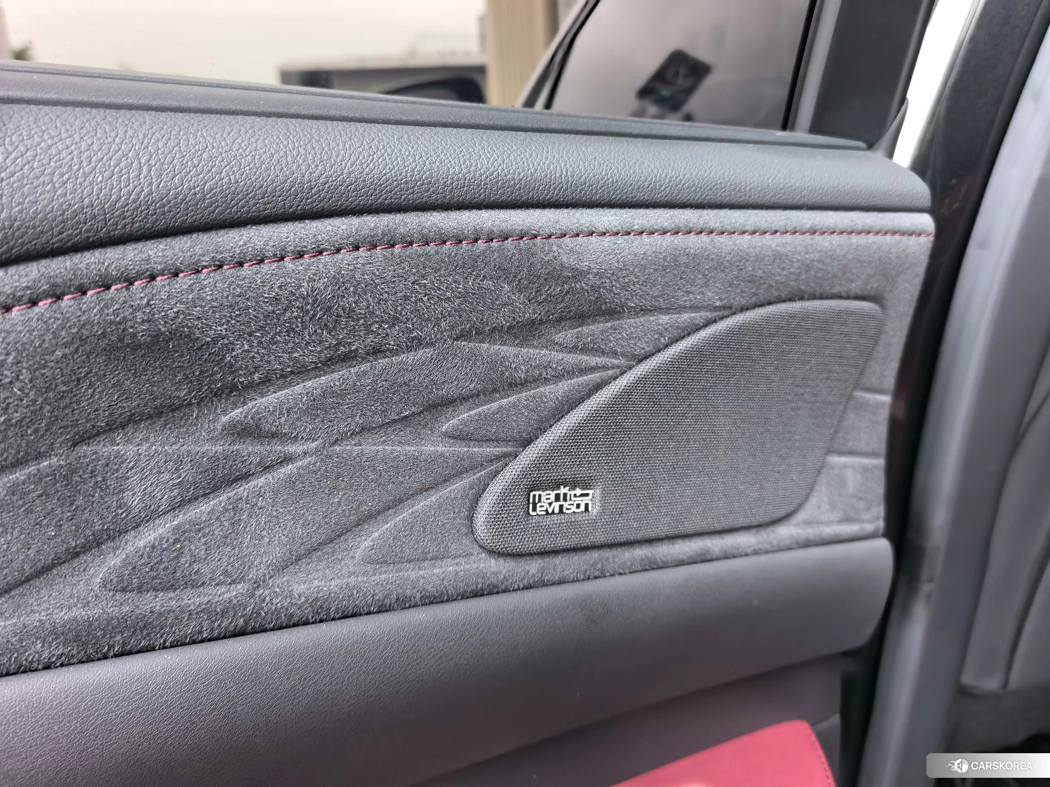 Lexus RX 2023 Черный из Китая, фото 2