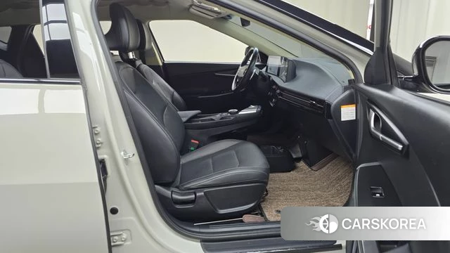 Kia EV6 2023 Жемчужный цвет из Кореи, фото 2