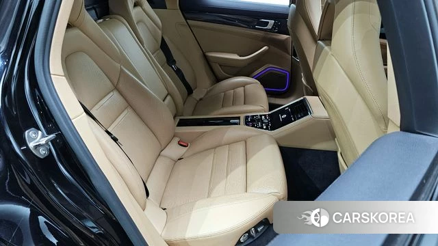 Porsche Panamera (971) 2018 Черный из Кореи, фото 2