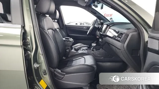 Ssangyong The New Rexton Sports Cannes 2023 Темно-зеленый из Кореи, фото 2