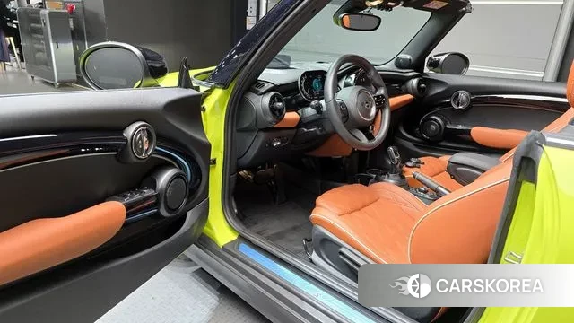 Mini Cooper S Convertible 2024 Светло-зеленый из Кореи, фото 2