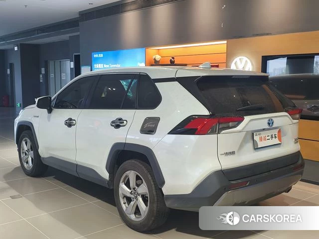 Toyota RAV4 Rongfang 2021 Белый из Китая, фото 2