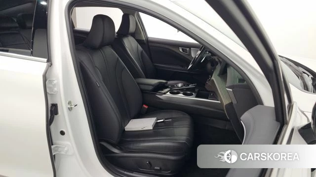 Kia K8 2022 Белый из Кореи, фото 2