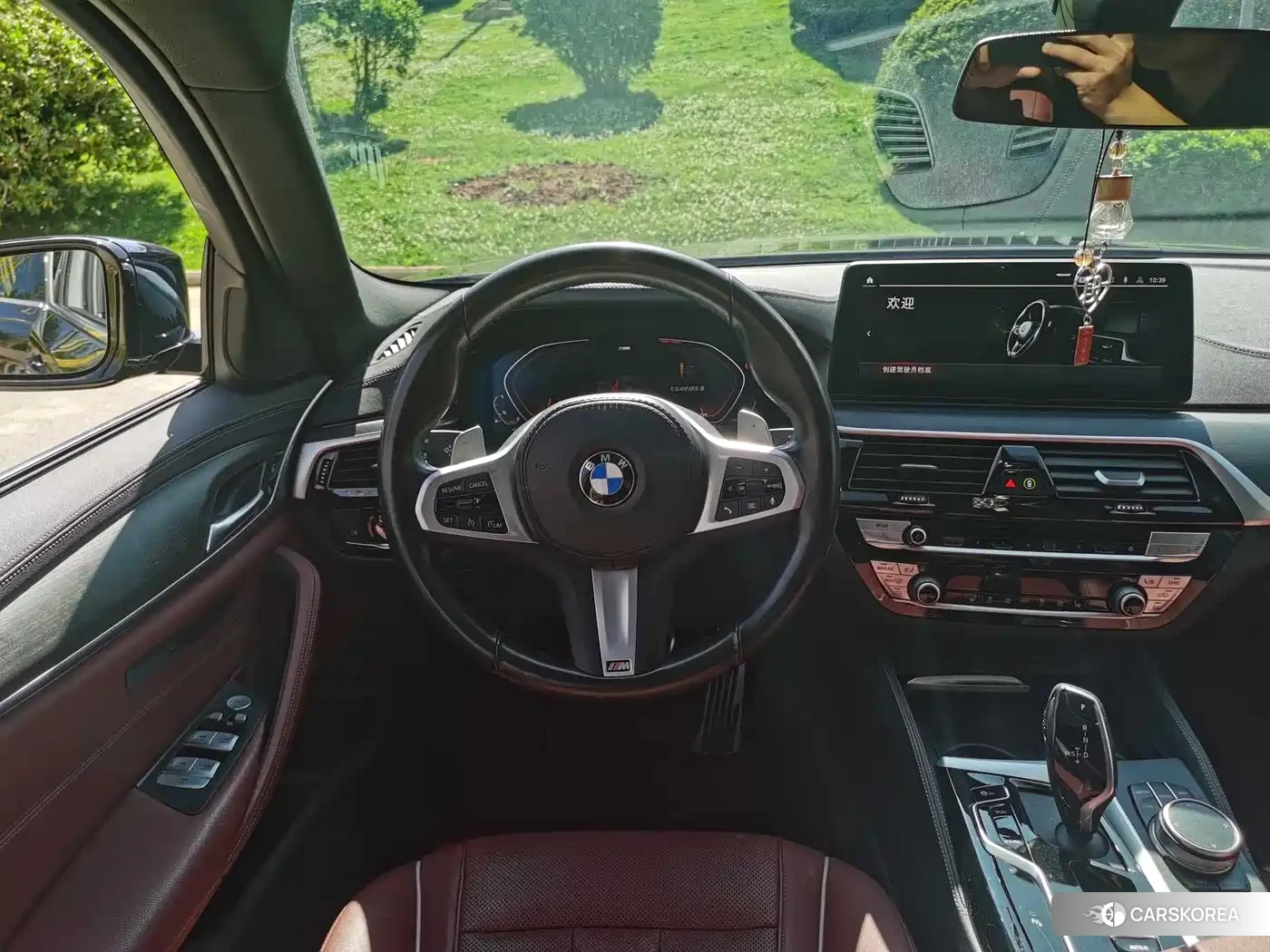 BMW 5 series 2022 Черный из Китая, фото 2