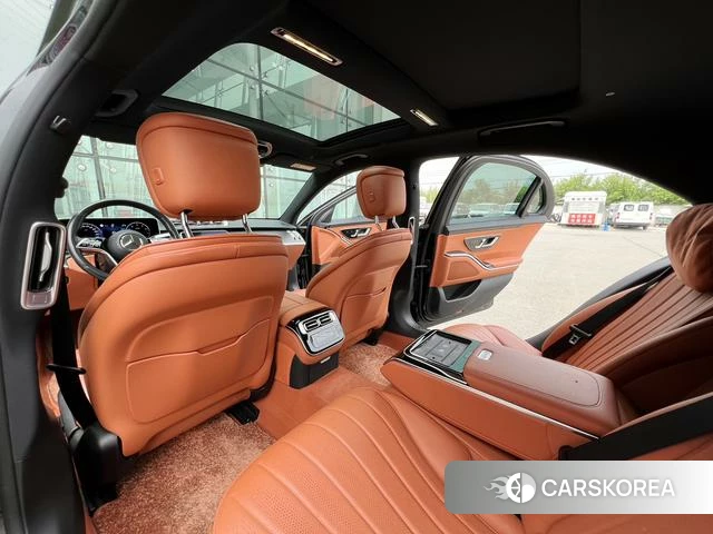 Mercedes-Benz S-class 2022 Черный из Китая, фото 2