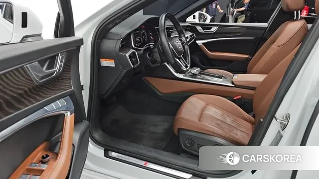 Audi A6 (C8) 2020 Белый из Кореи, фото 2