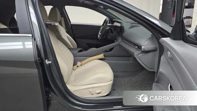 Hyundai Avante (CN7) 2022 Серый из Кореи, фото 2