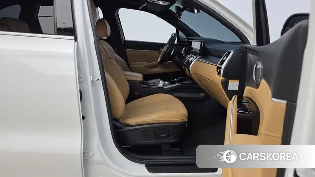 Kia Sorento 4th Generation 2023 Белый из Кореи, фото 2