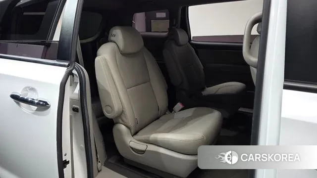 Kia The New Carnival 2019 Белый из Кореи, фото 2