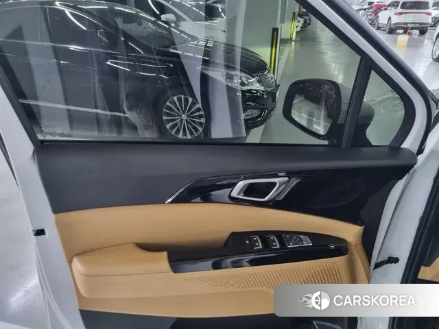 Kia Carnival 4th generation 2020 Белый из Кореи, фото 2