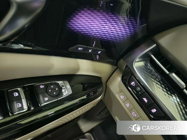 Kia Carnival 4th generation 2022 Белый из Кореи, фото 2