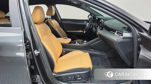 Kia K5 3rd generation 2020 Серый из Кореи, фото 2