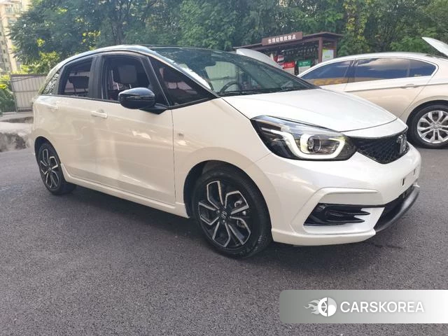 Honda LIFE 2022 Белый из Китая, фото 2