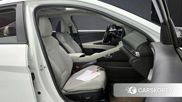 Hyundai Avante (CN7) 2022 Белый из Кореи, фото 2