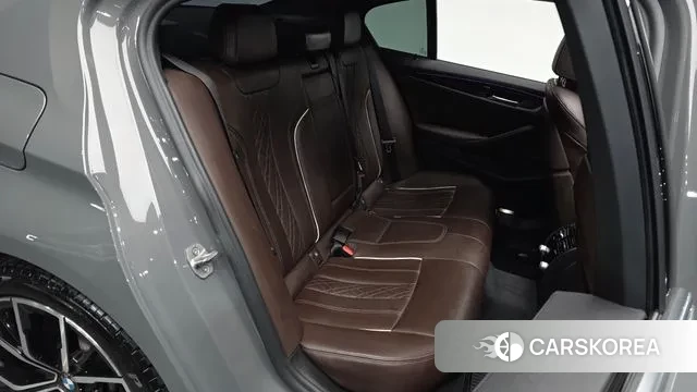 BMW 5 Series (G30) 2021 Серый из Кореи, фото 2